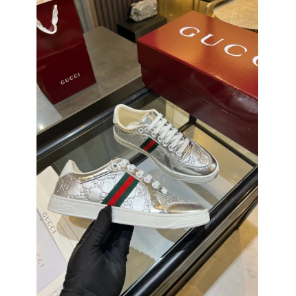 Gucci Tennis Shoes in 224610