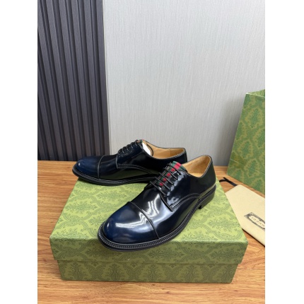 Gucci Dress Shoes For Men in 224639