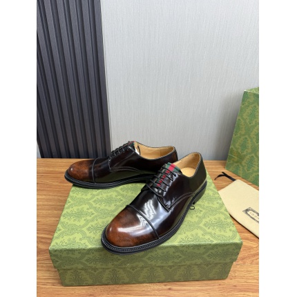 Gucci Dress Shoes For Men in 224640