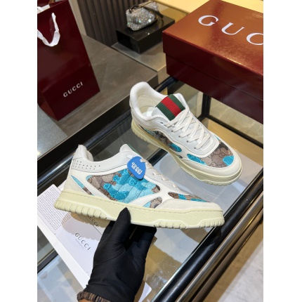 Gucci Sneakers For Men in 224649