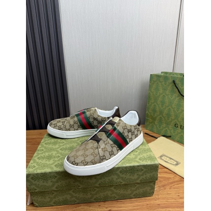 Gucci Tennis Shoes in 224652