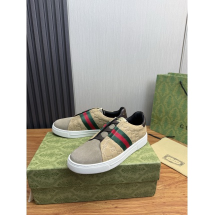 Gucci Tennis Shoes in 224657
