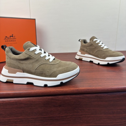Hermes Sneakers For Men in 224662