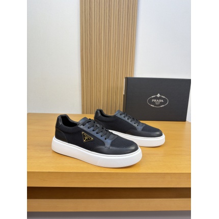 Prada Sneakers For Men in 224700