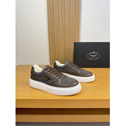 Prada Sneakers For Men in 224703