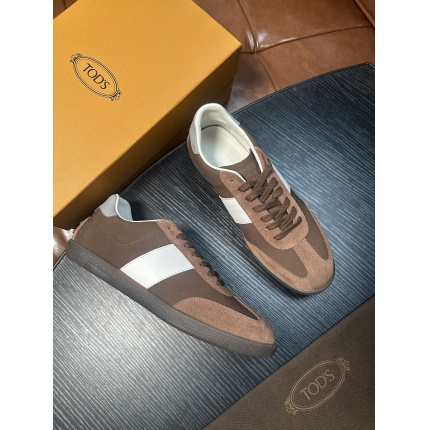 Tods Leather Loafers For Men in 224722