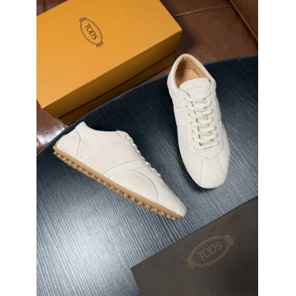 Tods Leather Loafers For Men in 224726