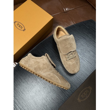 Tods Leather Loafers For Men in 224733
