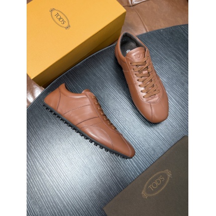 Tods Leather Loafers For Men in 224740