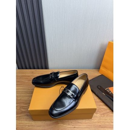 Tods Leather Loafers For Men in 224749