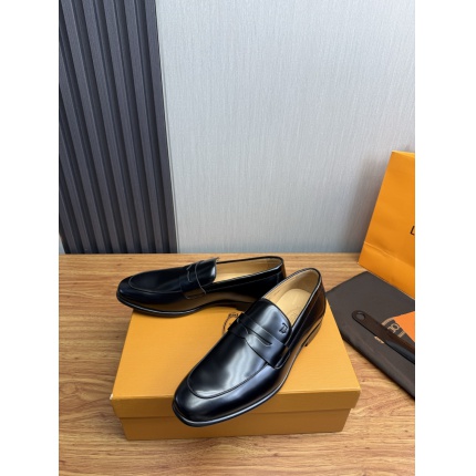 Tods Leather Loafers For Men in 224750
