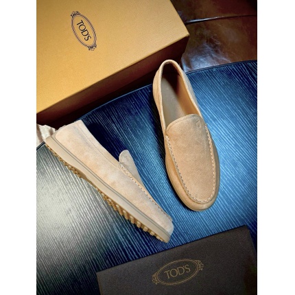 Tods Leather Loafers For Men in 224752