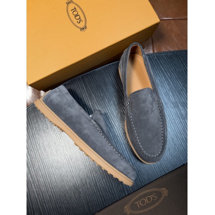Tods Leather Loafers For Men in 224755