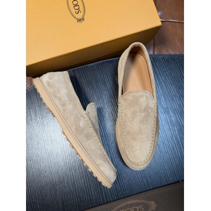Tods Leather Loafers For Men in 224756