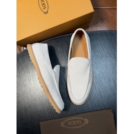 Tods Leather Loafers For Men in 224759