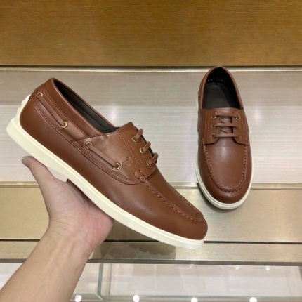 Tods Leather Loafers For Men in 224772