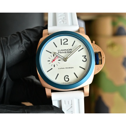 Panerai Watches in 224878