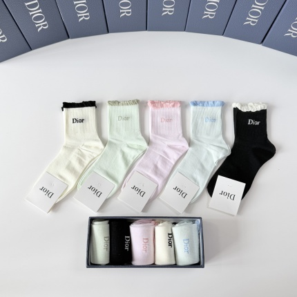 New Dior Socks in 225000