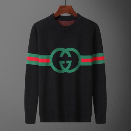 Gucci Sweaters for Men in 225120