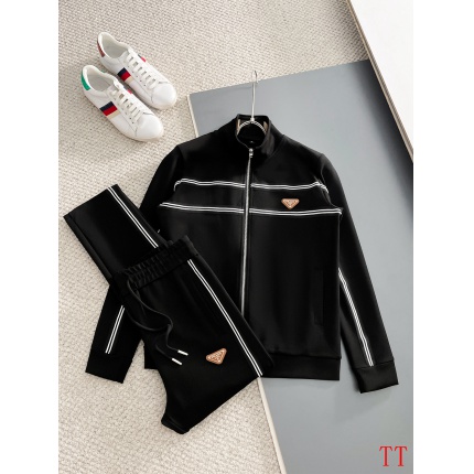 Prada Tracksuits for Men in 225214