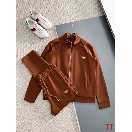 Prada Tracksuits for Men in 225215