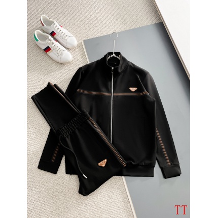 Prada Tracksuits for Men in 225216