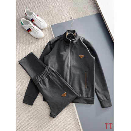 Prada Tracksuits for Men in 225217