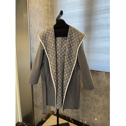 Louis Vuitton Jackets for Women in 225601