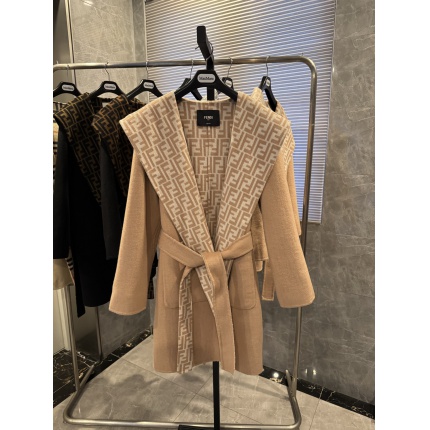Fendi Jackets for Women in 225604