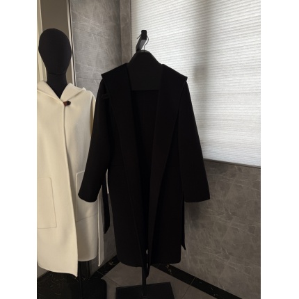 Hernes Jackets for Women in 225612