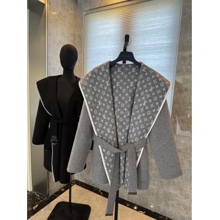 Louis Vuitton Jackets for Women in 225650