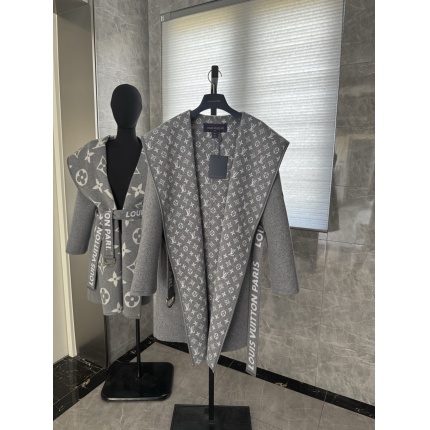 Louis Vuitton Jackets for Women in 225674