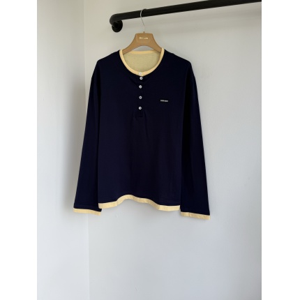 MiuMiu Long-Sleeved T-shirts in 225689