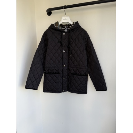 Burberry Trench Coats For Women in 225700