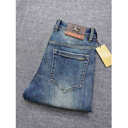 Burberry Jeans for Men in 225889