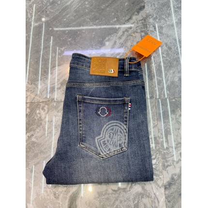 moncle Jeans in 225993