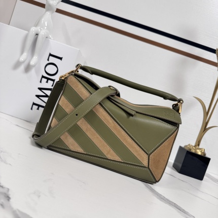Cheap Loewe Bags in 226096, $145 USD- [IB226096] - Replica Loewe Bags