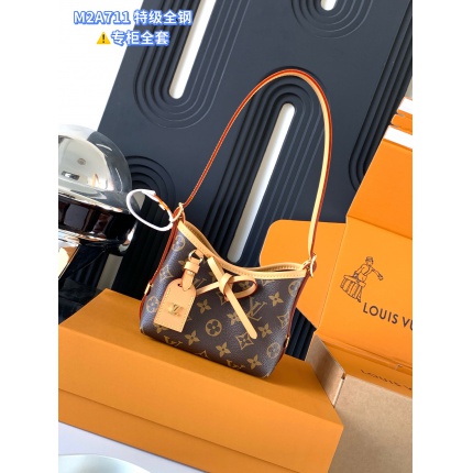 Cheap Louis Vuitton AAA Quality Handbags in 226110, $135 USD- [IB226110] - Replica Louis Vuitton AAA Quality Handbags