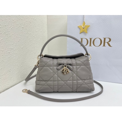 Cheap Dior AAA Quality Handbags in 226112, $135 USD- [IB226112] - Replica Dior AAA Quality Handbags