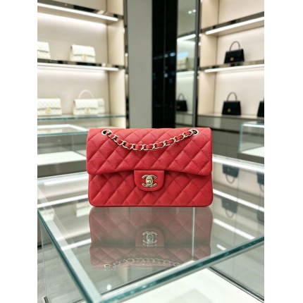 Chanel AAA quality Handbags in 226122