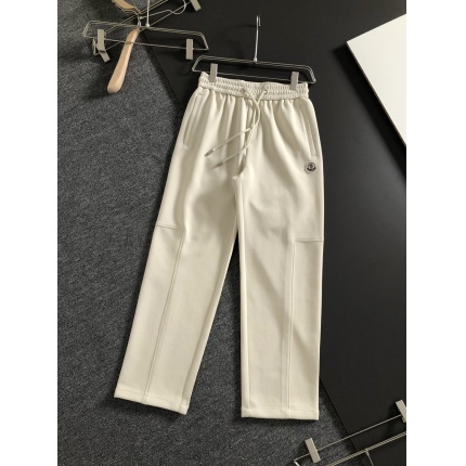 Moncler Pants For Men in 226164