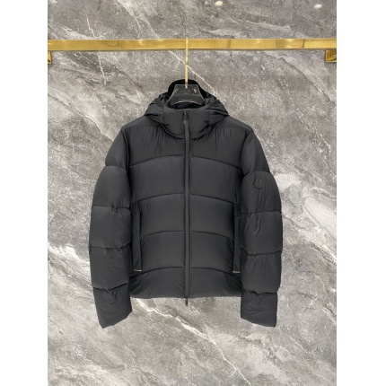 Moncle Thick Coats For Men in 226434