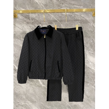 Cheap Louis Vuitton Tracksuits for Men in 226476, $105 USD- [IB226476] - Replica Louis Vuitton Tracksuits for Men
