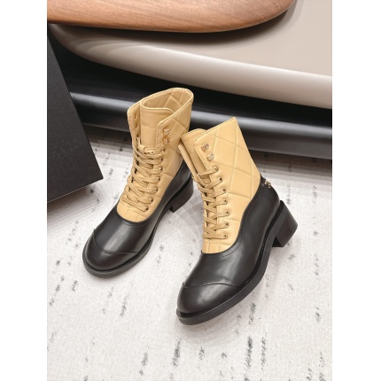 Chanel Boots For Women in 226618