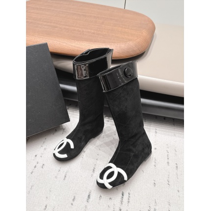Chanel Boots For Women in 226626