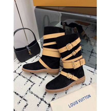 Louis Vuitton Boots For Women in 226631