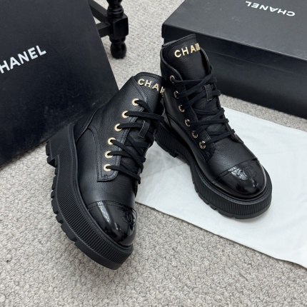 Chanel Boots For Women in 226649