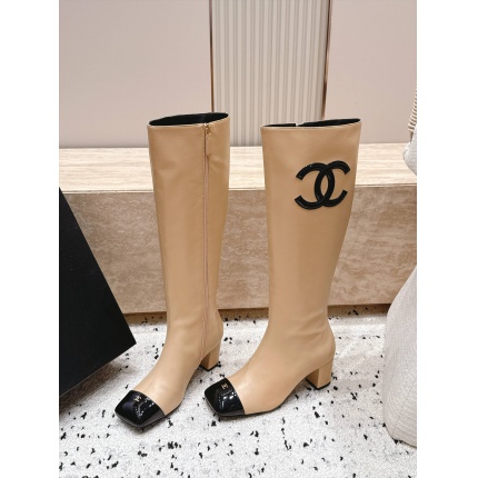 Chanel Boots For Women in 226728