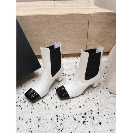 Chanel Boots For Women in 226745