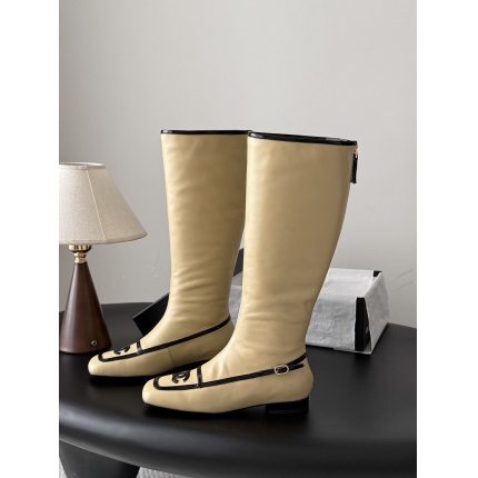Chanel Boots For Women in 226783